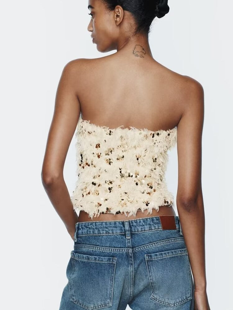A Vintage Style Top with Delicate Timeless Details