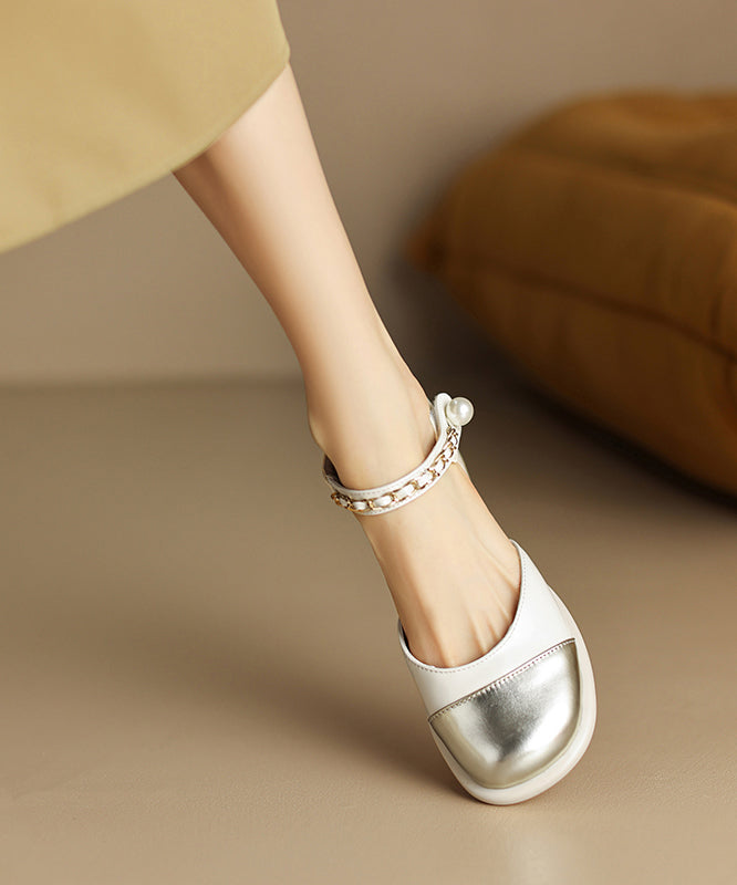 Classic Vintage Sandals with a Flattering Fit
