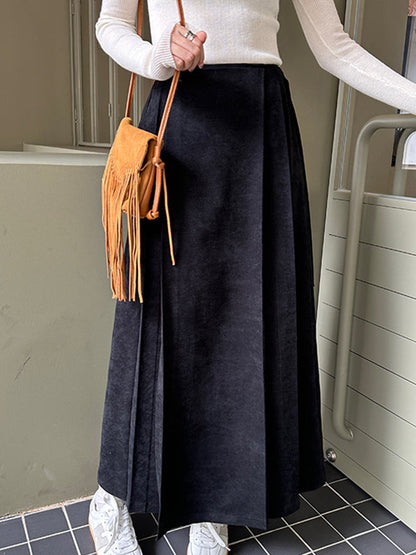 Sophisticated Garment with a Clean Classic Look