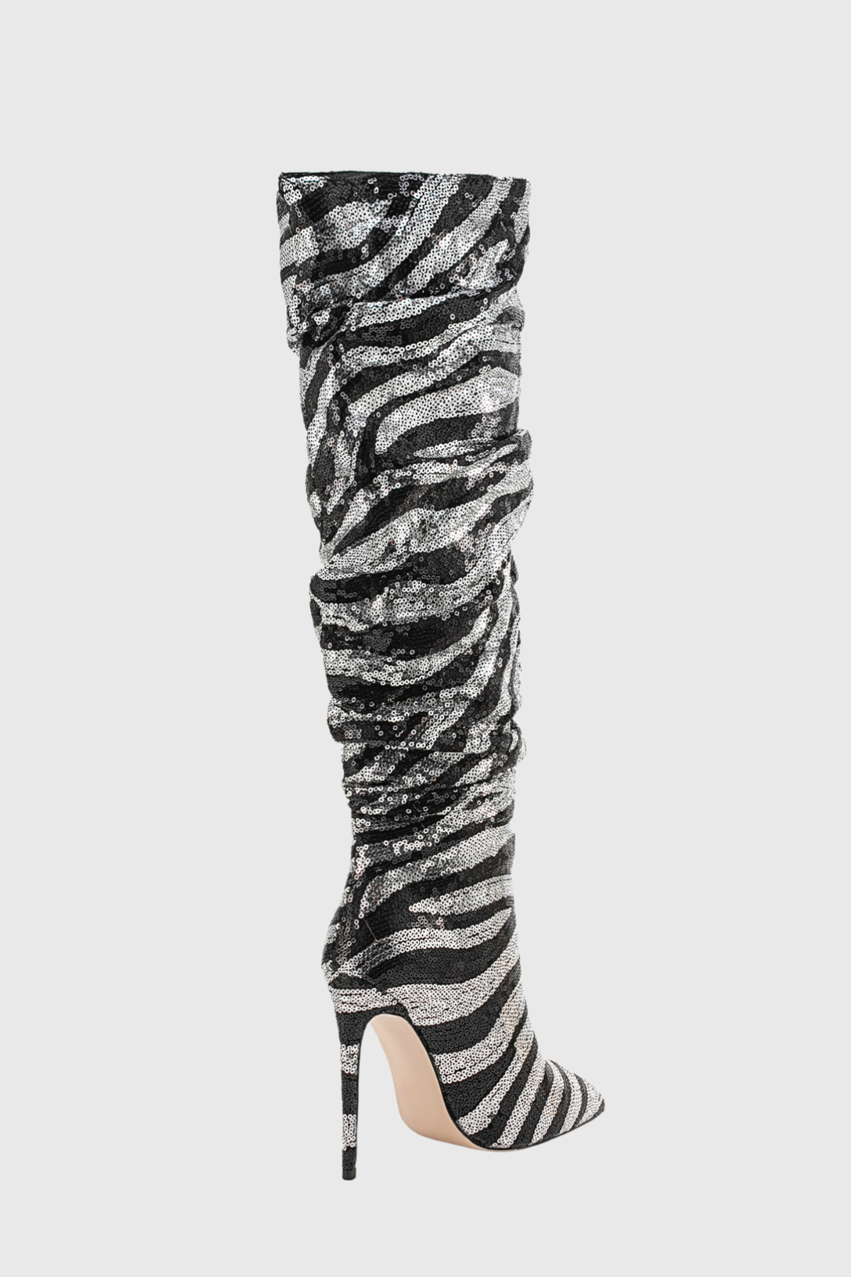 Classic Vintage Boots with a Flattering Fit