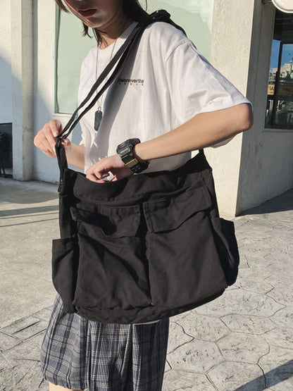 Gracefully Styled Bag for Any Occasion