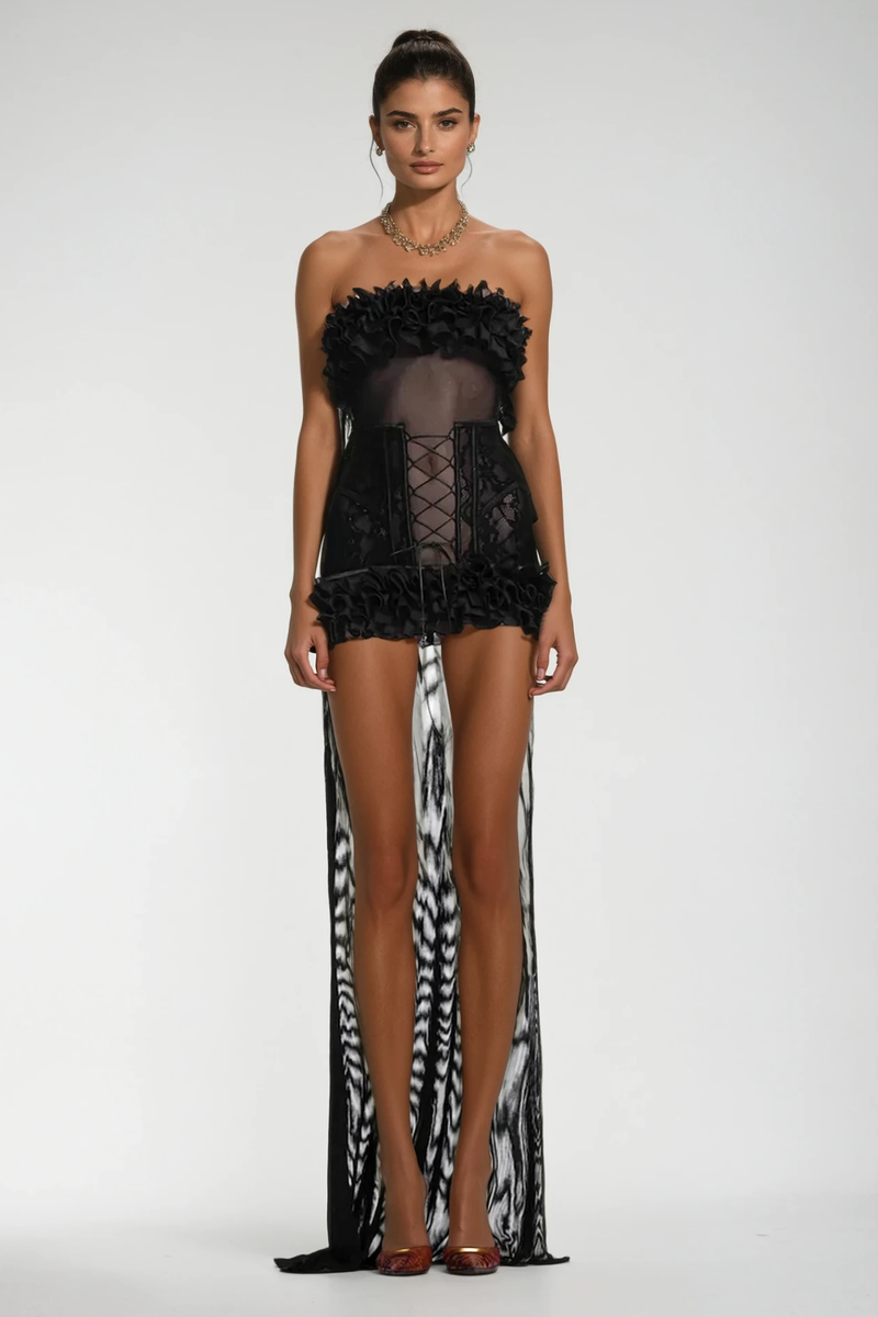 Beautifully Crafted Dress in a Classic Style