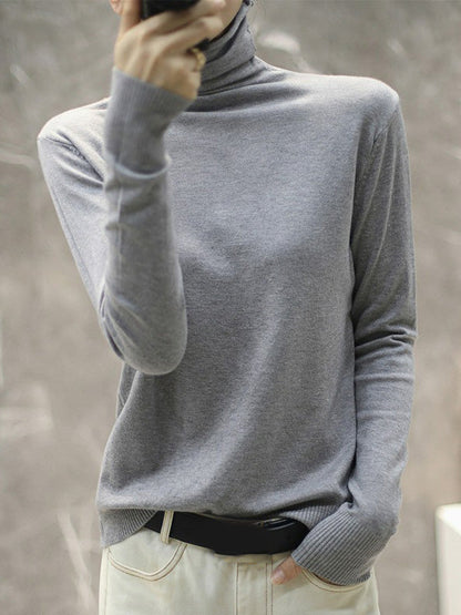 Effortlessly Elegant Top with a Timeless Design