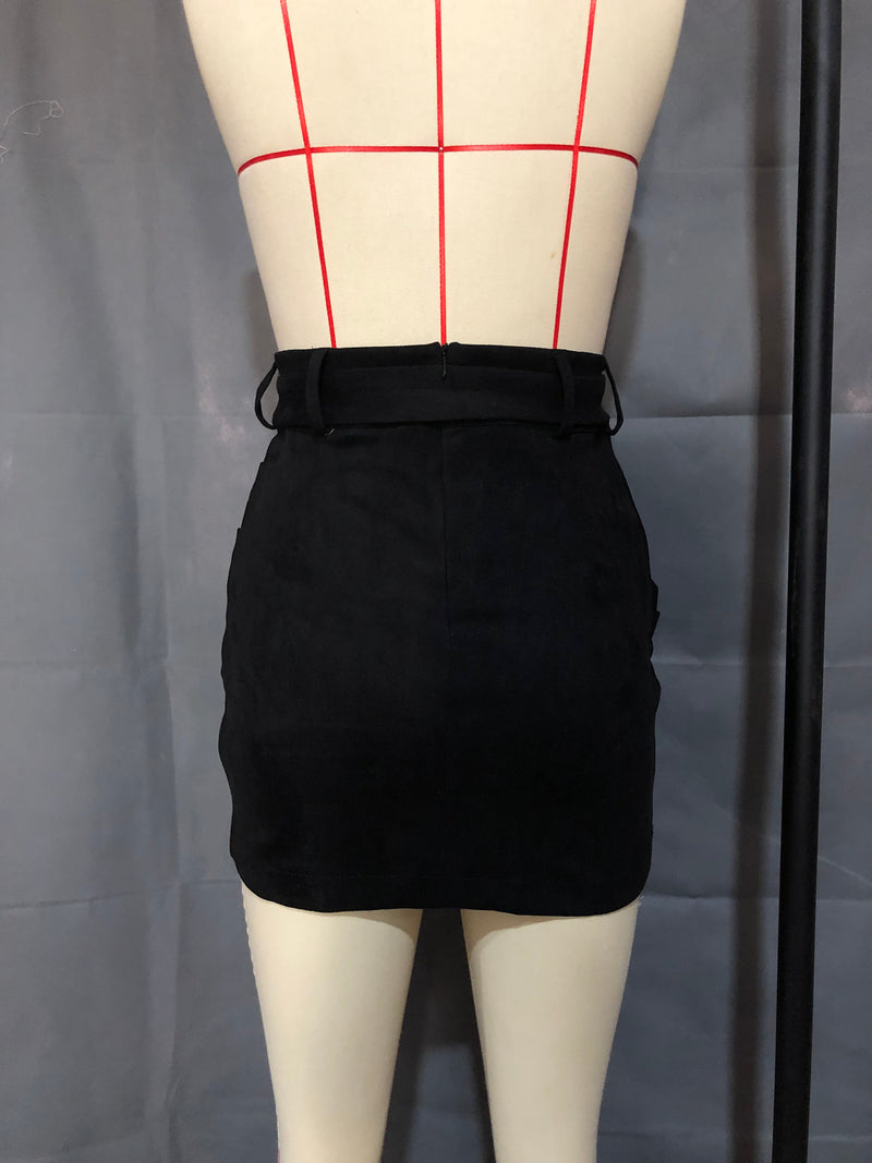Well Tailored Garment with a Graceful Silhouette