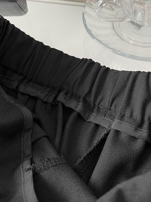 A Vintage Style Pants with Delicate Timeless Details