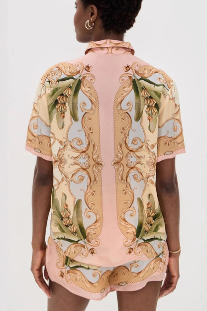 Beautifully Finished Shirt in a Timeless Design