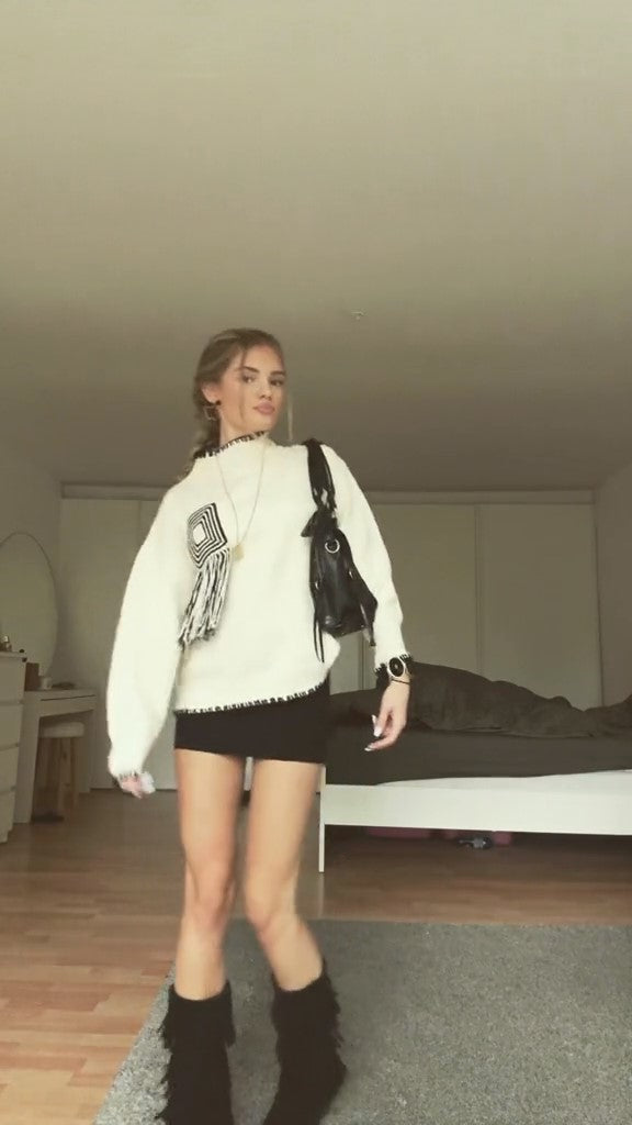 Elegantly Styled Sweater for Everyday Wear