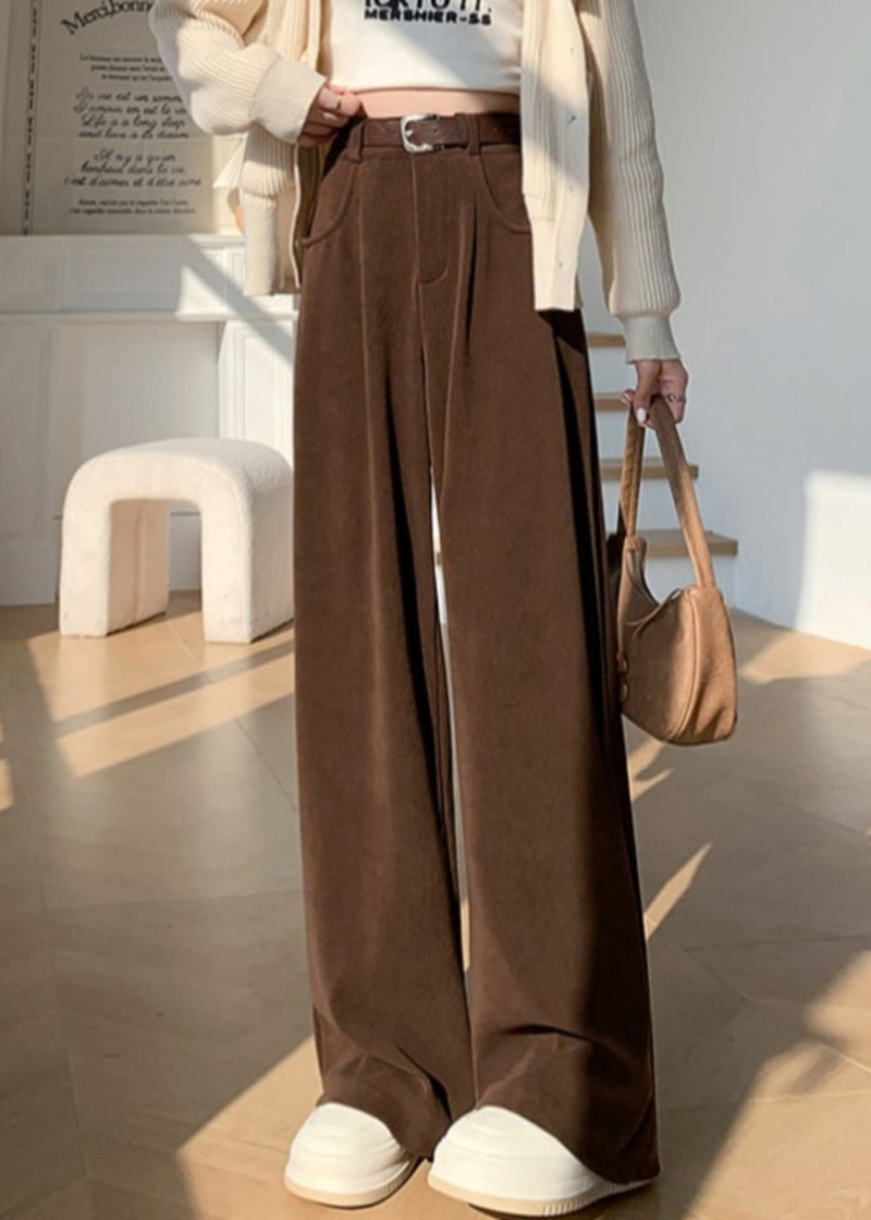 Classic Vintage Pants with a Flattering Fit