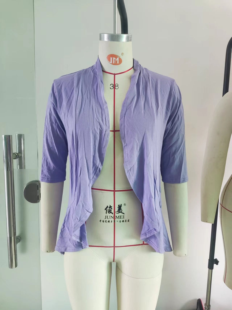 Gracefully Styled Cardigan for Any Occasion