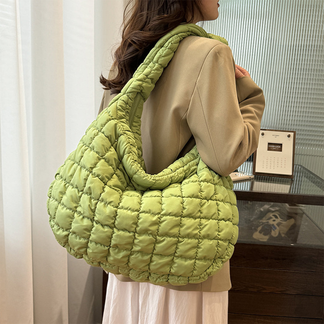 Elegantly Styled Bag for Everyday Wear
