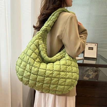 Elegantly Styled Bag for Everyday Wear