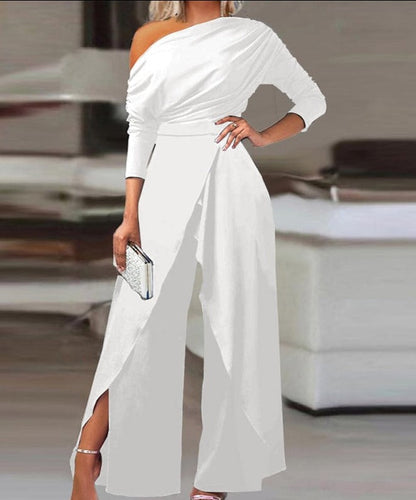 Gracefully Styled Garment for Any Occasion