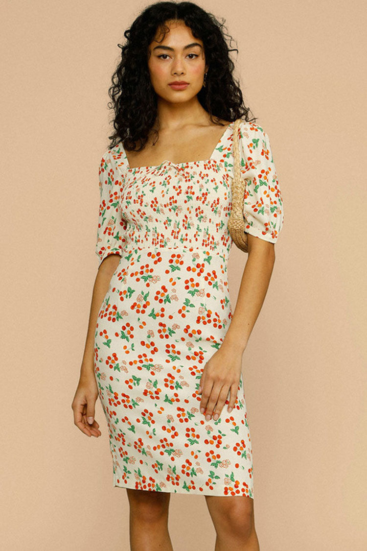 Classic Vintage Dress with a Flattering Fit