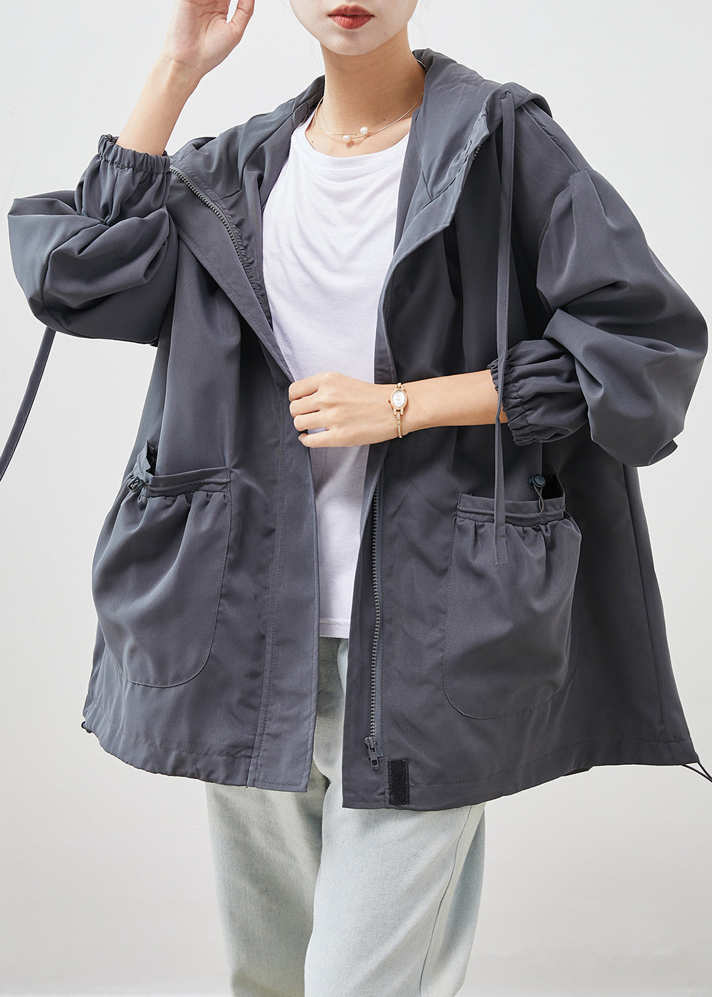 Effortlessly Elegant Jacket with a Timeless Design