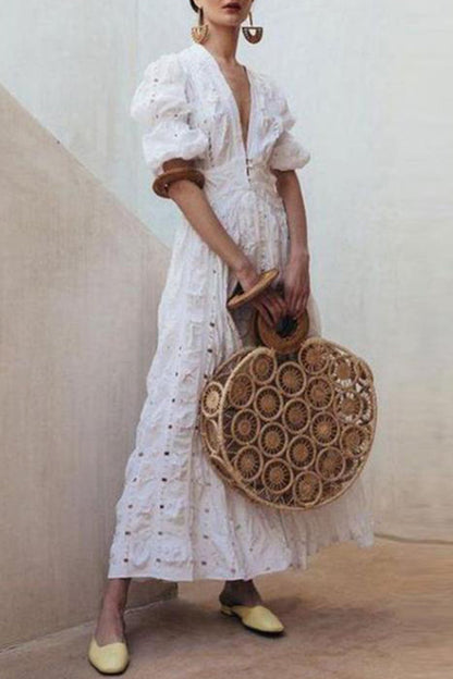 Classic Vintage Dress with a Flattering Fit