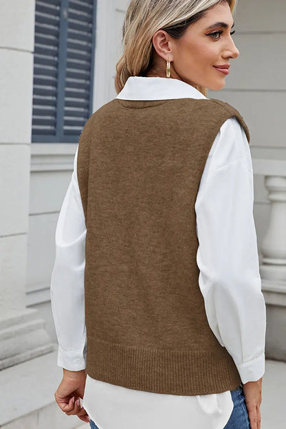 Well Tailored Sweater with a Graceful Silhouette