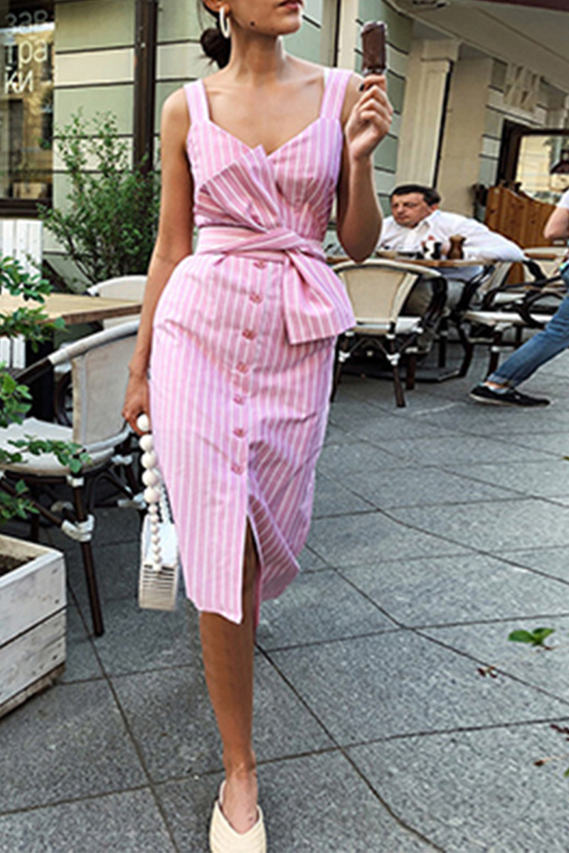 Sophisticated Dress with a Clean Classic Look