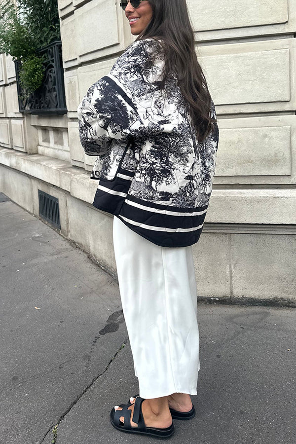 Effortlessly Elegant Jacket with a Timeless Design