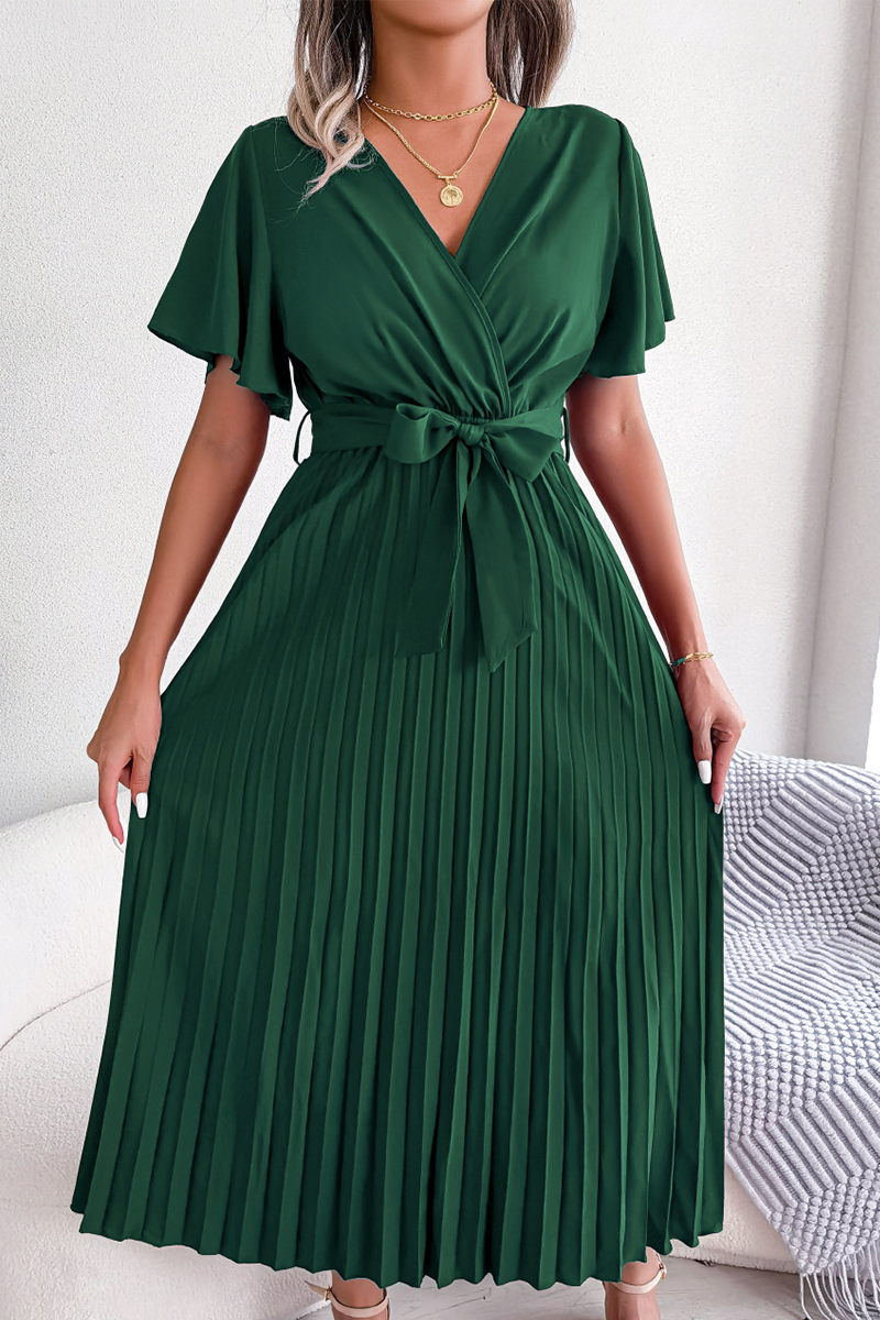 Beautifully Crafted Dress in a Classic Style