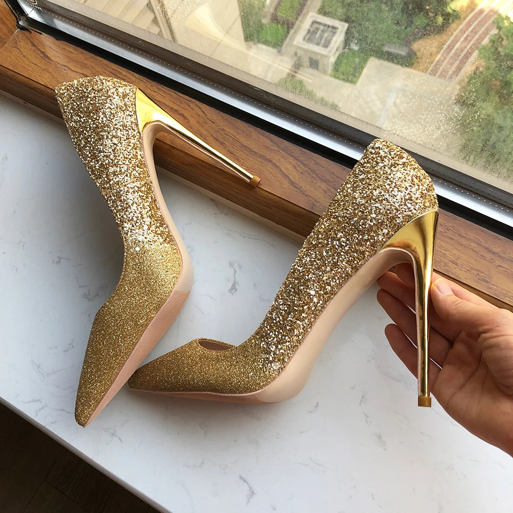 Classic Vintage Shoes with a Flattering Fit