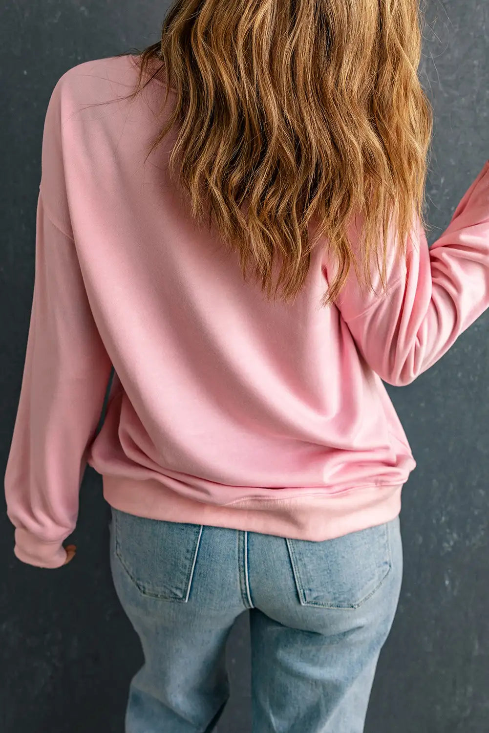 Well Tailored Pullover with a Graceful Silhouette