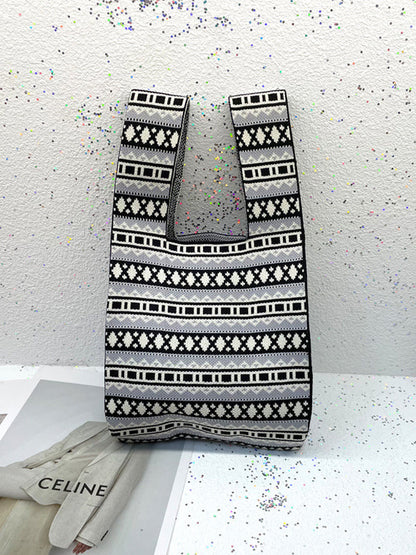 Elegantly Styled Bag for Everyday Wear