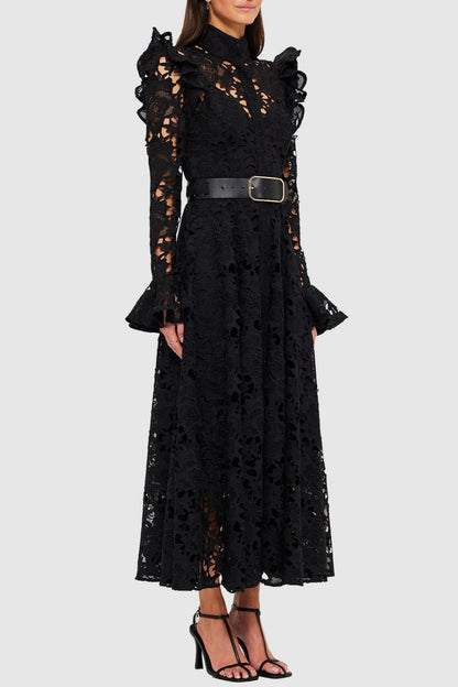 Sophisticated Dress with a Clean Classic Look