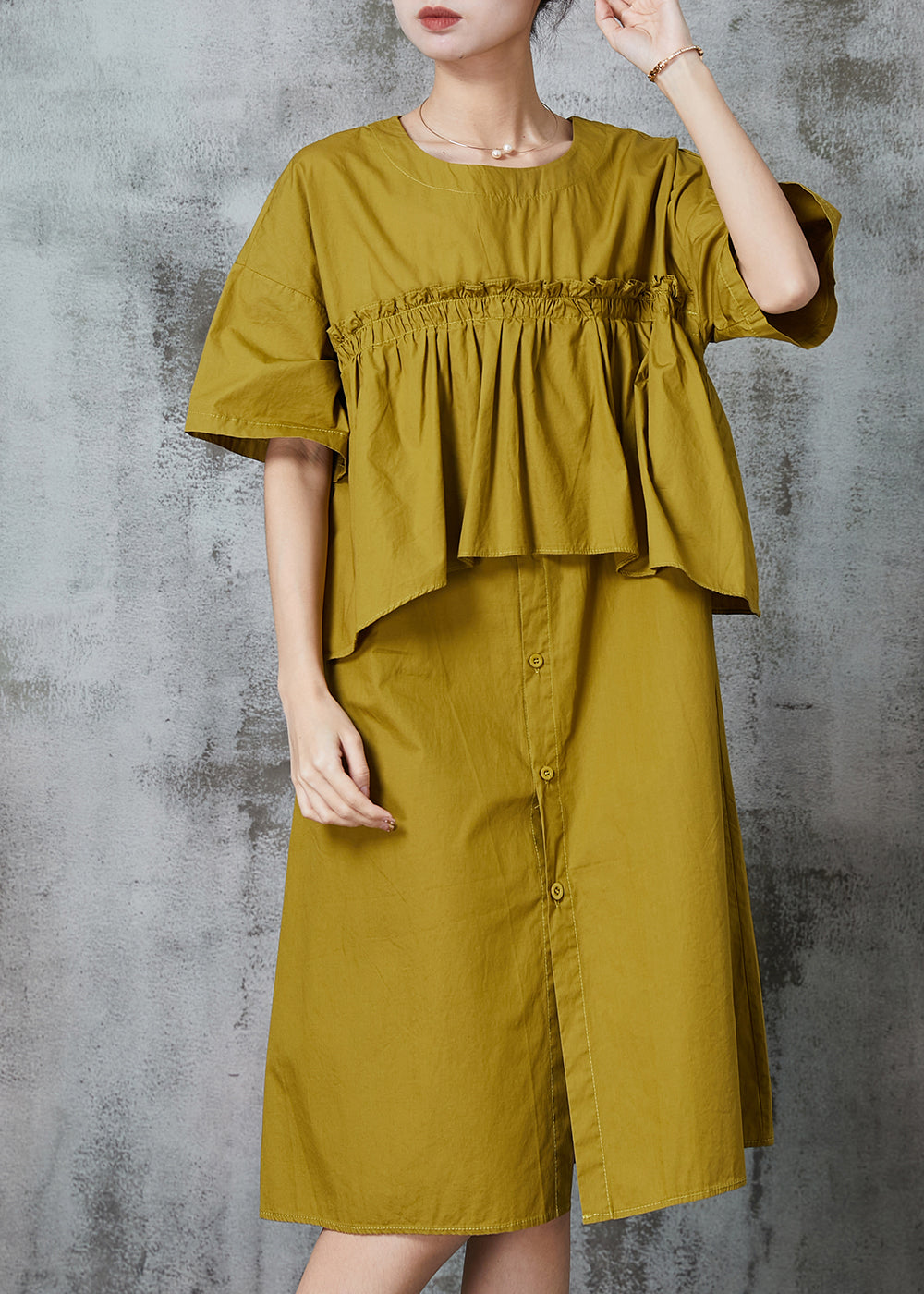 Gracefully Styled Dress for Any Occasion
