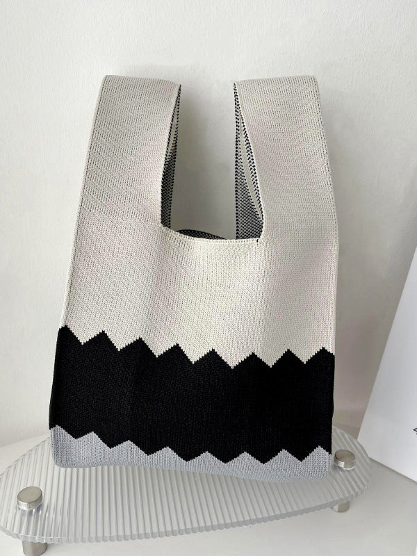Classic Vintage Bag with a Flattering Fit