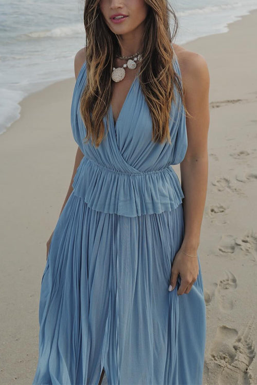 Classic Vintage Top with a Flattering Fit