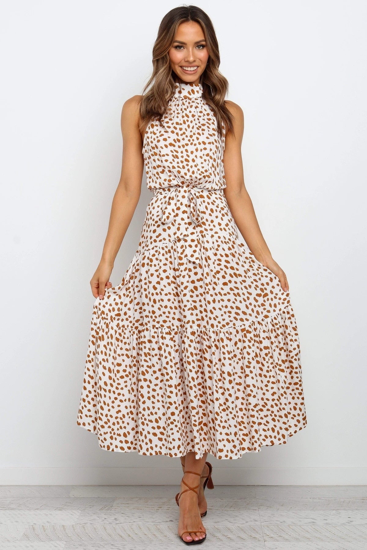 Classic Vintage & Enduringly Stylish Dress