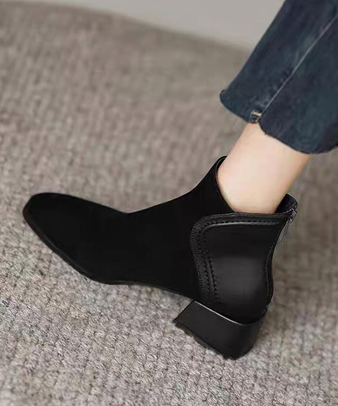 Well Tailored Boots with a Graceful Silhouette