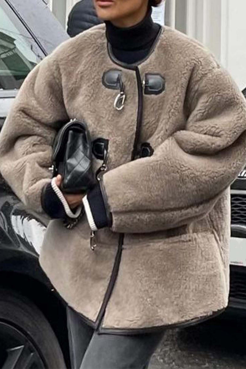 Beautifully Finished Jacket in a Timeless Design