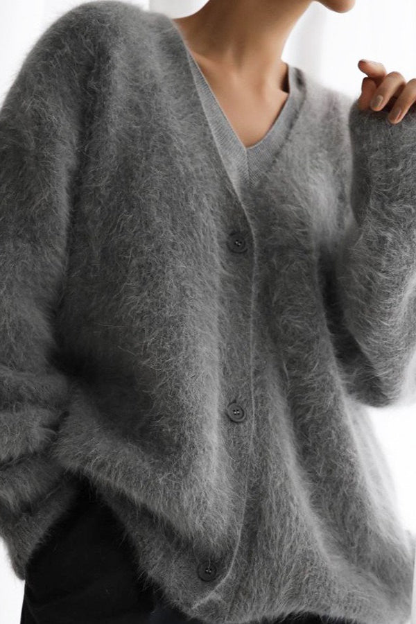 Elegantly Styled Cardigan for Everyday Wear