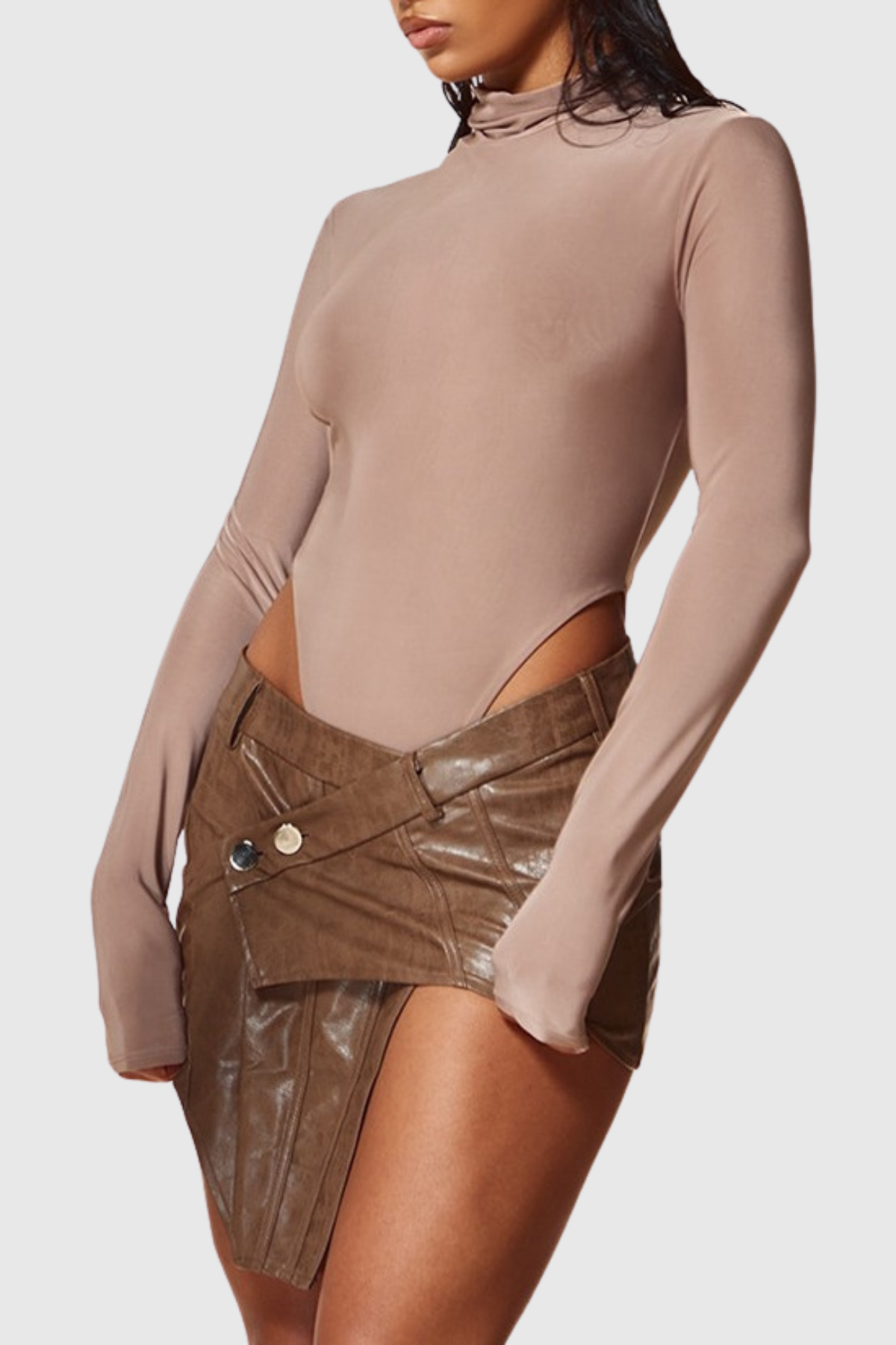 Effortlessly Elegant Garment with a Timeless Design