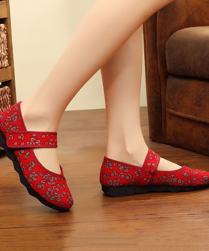 Elegantly Styled Shoes for Everyday Wear