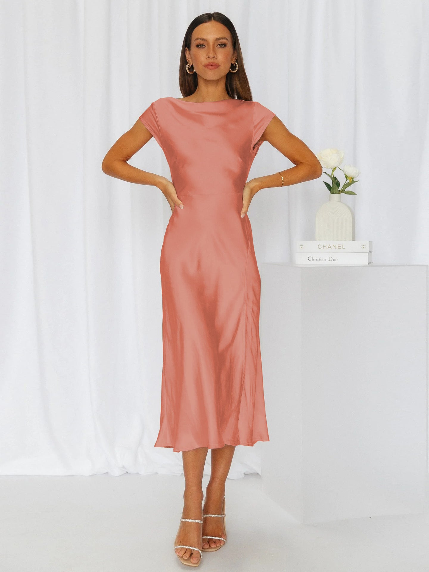 Sophisticated Dress with a Clean Classic Look
