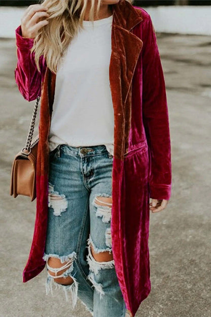 Beautifully Finished Coat in a Timeless Design