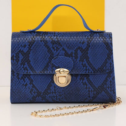 Classic Vintage Bag with a Flattering Fit