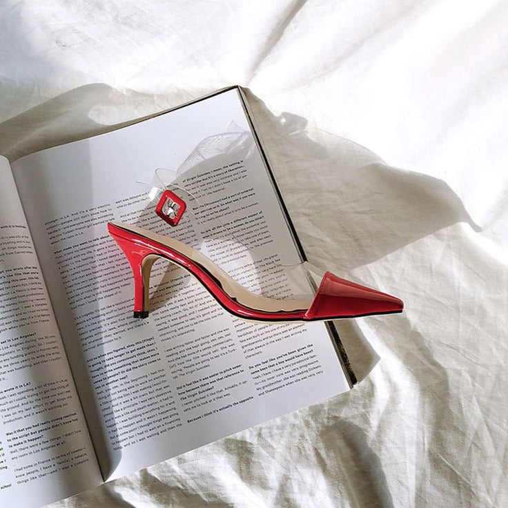 A Vintage Style Heels with Delicate Timeless Details