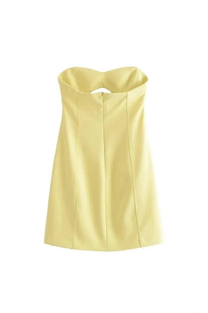 Sophisticated Dress with a Clean Classic Look