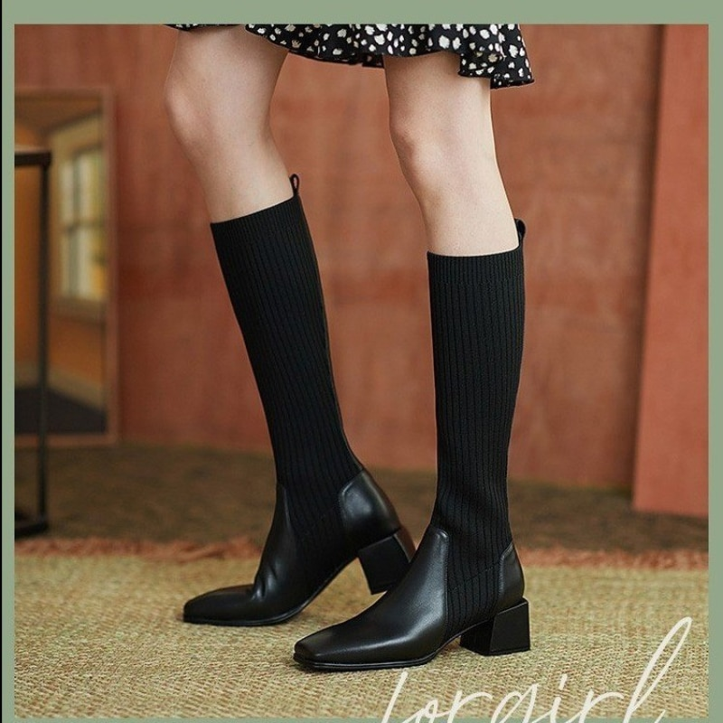 Classic Vintage Boots with a Flattering Fit