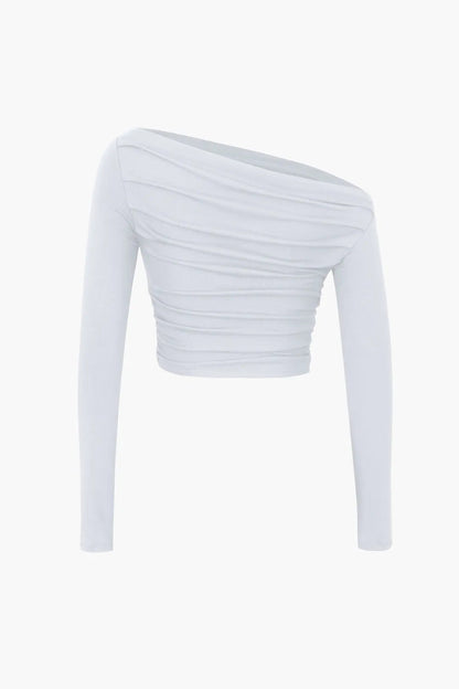 Well Tailored Top with a Graceful Silhouette
