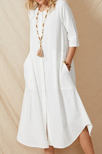 Well Tailored Dress with a Graceful Silhouette