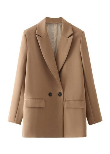 Sophisticated Garment with a Clean Classic Look