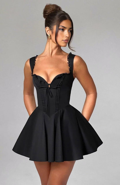 Classic Vintage & Enduringly Stylish Dress