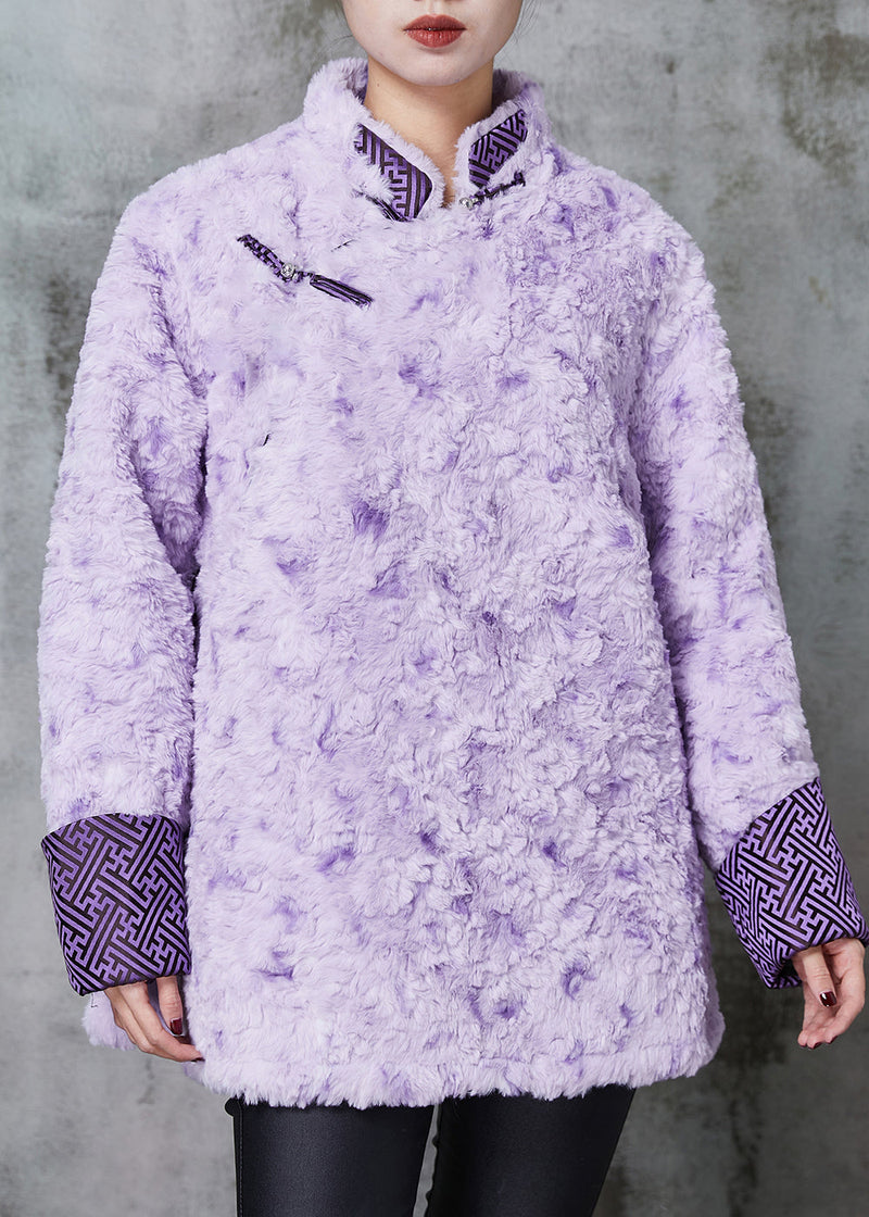 Elegantly Styled Coat for Everyday Wear
