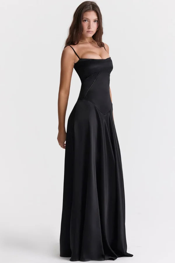 Beautifully Finished Garment in a Timeless Design