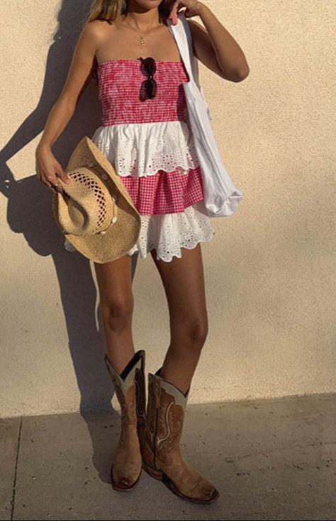 Gracefully Styled Dress for Any Occasion