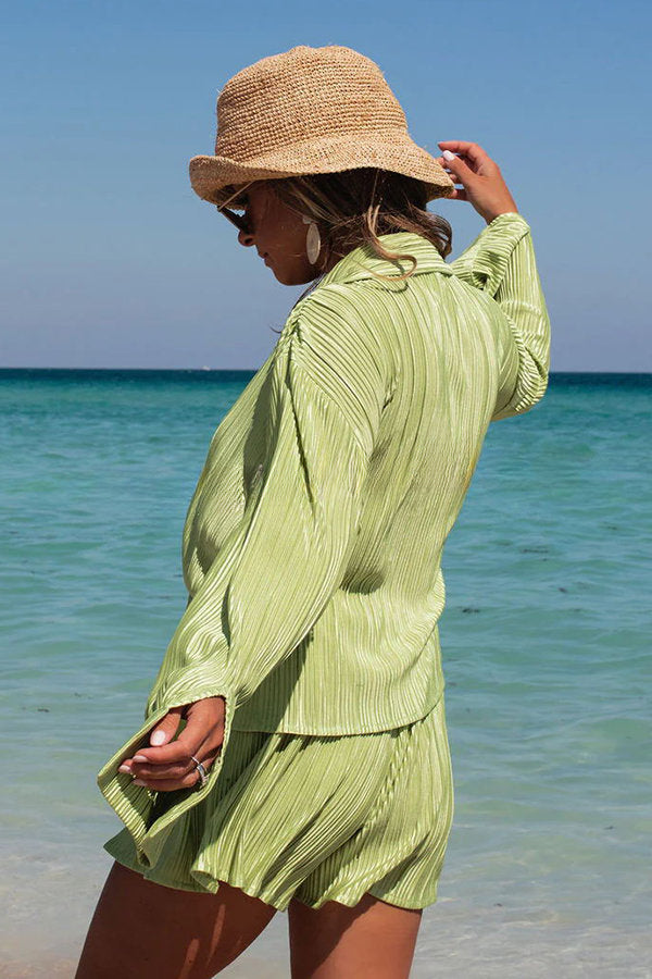 Classic Vintage & Enduringly Stylish Blouse